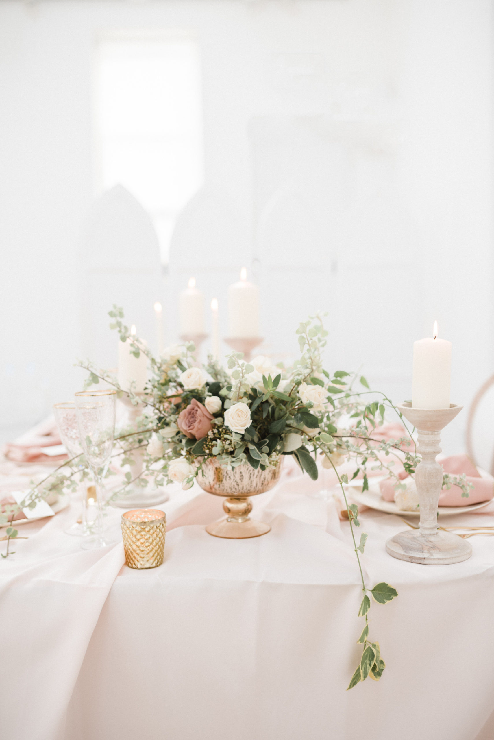 Blush and gold tablescape, fine art wedding table, blush wedding tablescape, elegant wedding table decor, luxury wedding decor, bridal shoot, gold place settings